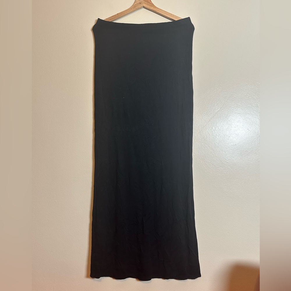 Brandy Melville Maxi skirt